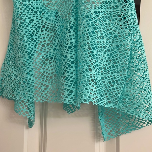 Mossimo ladies swim top - Picture 3 of 7